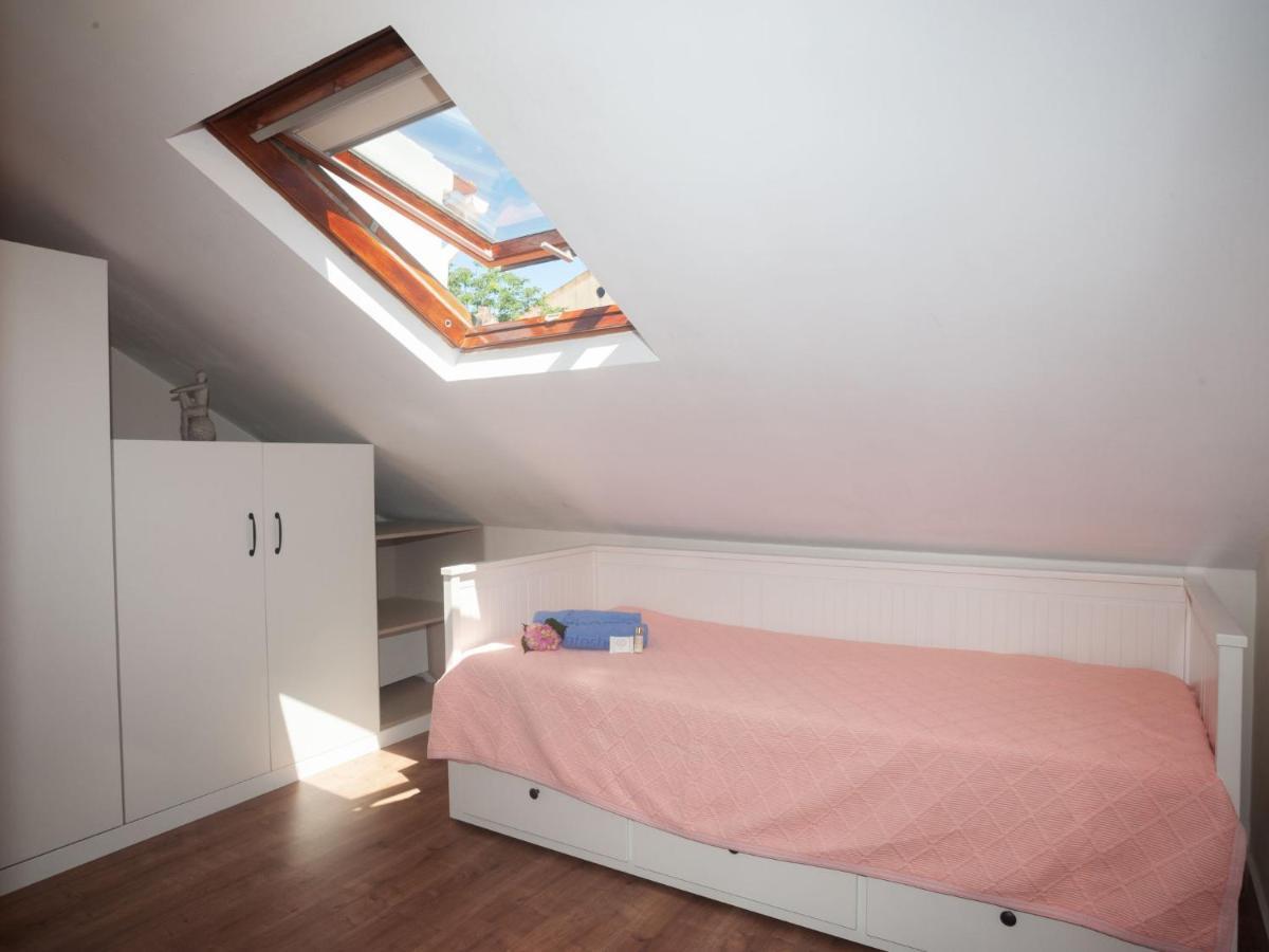 Holiday Home Duplex Embaixador By Interhome Lisboa Ngoại thất bức ảnh